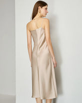 Robe midi en soie à col en V